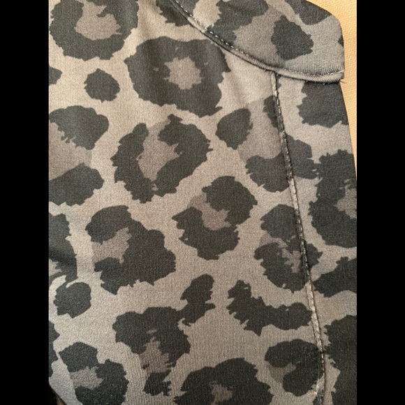 NWT Mary Square Comfy Leopard Dress XS - Picture 3 of 4